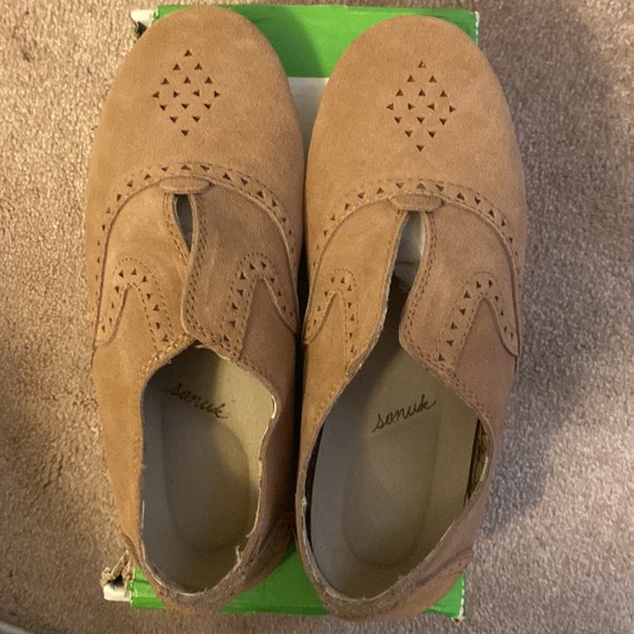 Sanuk Adaline in Tobacco color - Picture 2 of 3